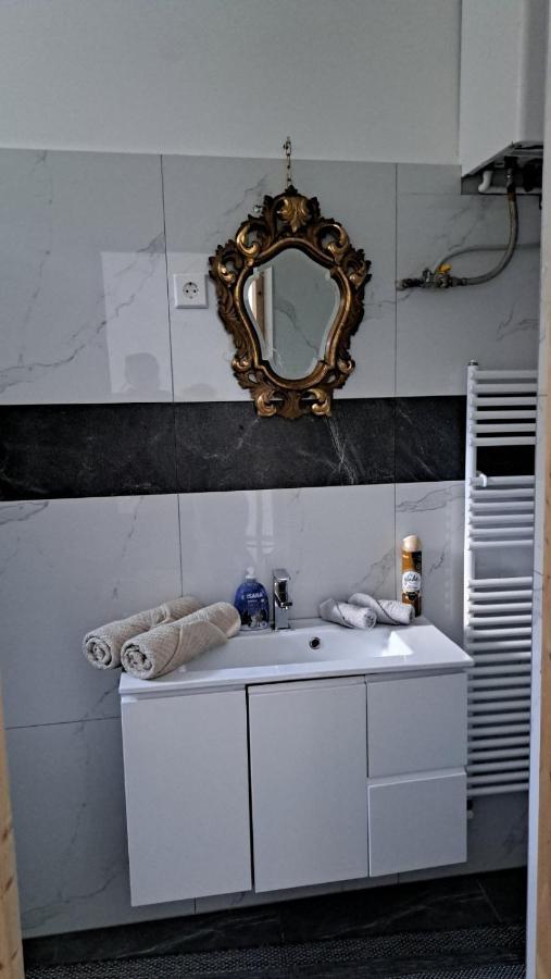 Hotel Castellum Apartman Keszthely Esterno foto